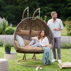 Merkloos HOME DELUXE Hangstoel TWIN Bruin Met Regenhoes -VIDAXL Winkel bcaed8a449b94df5a5221f10d4bf98b1